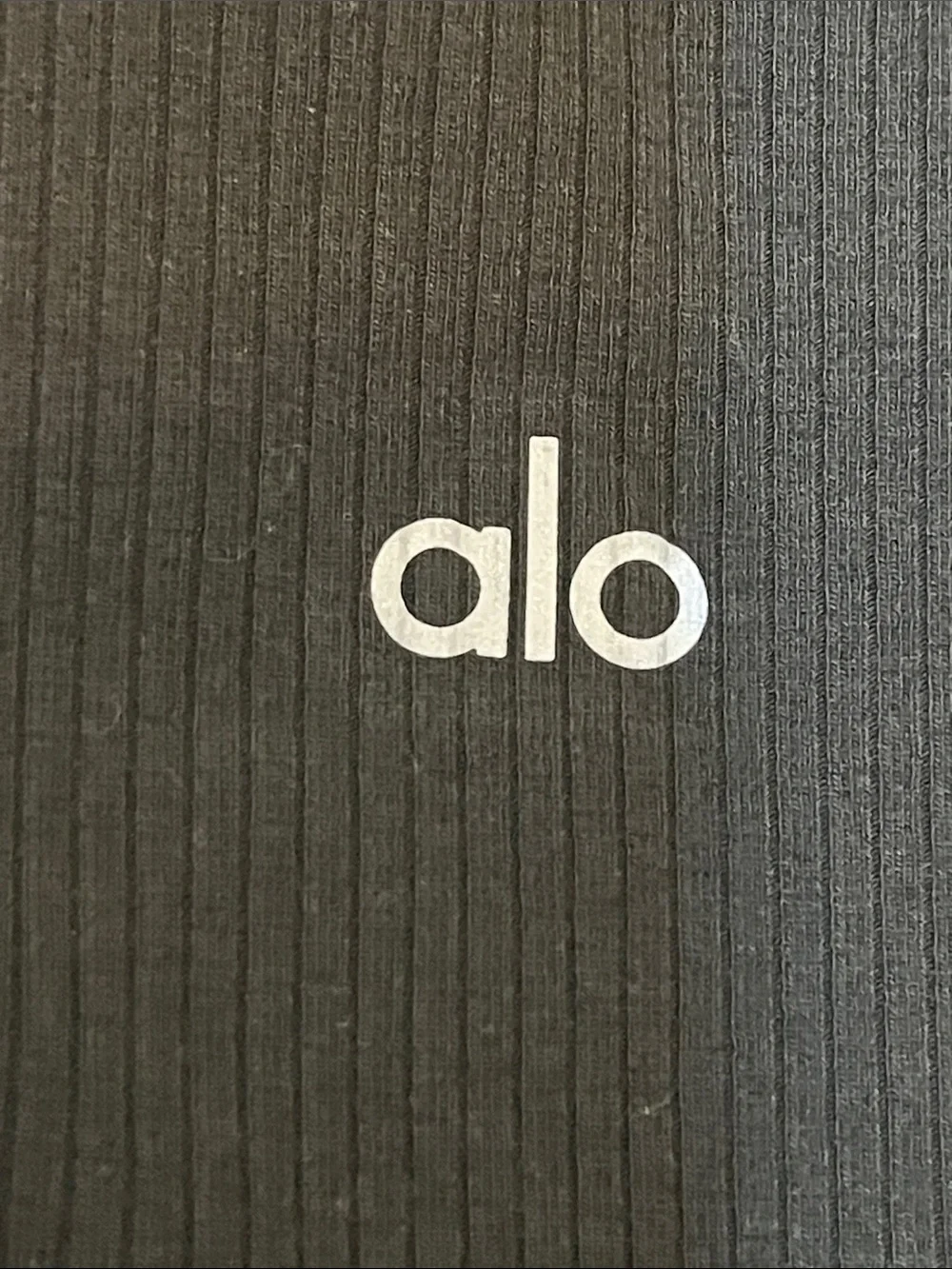 ALO Yoga NWOT Black Ribbed Square Neck Tank M - Picture 9 of 9
